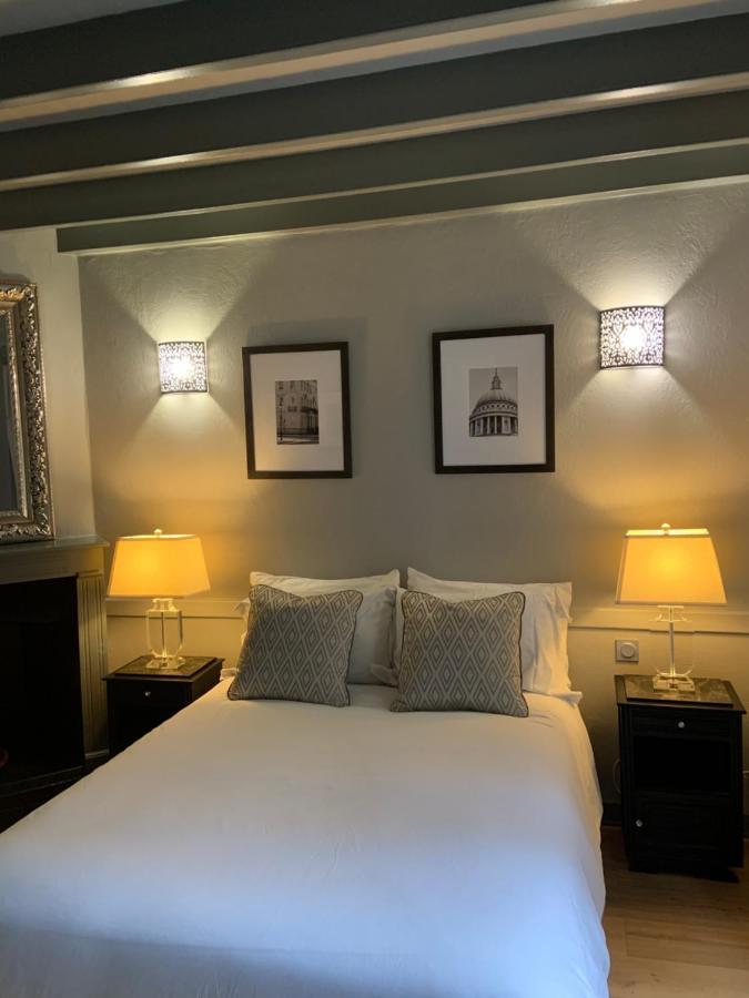 Bed and Breakfast Le Petit Manoir Brux Esterno foto