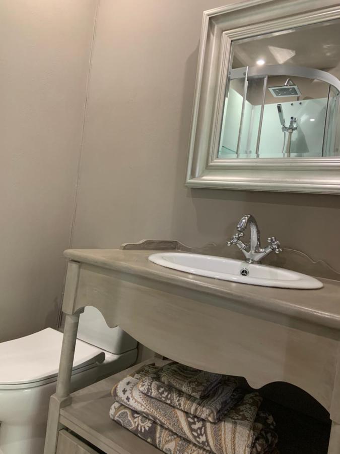 Bed and Breakfast Le Petit Manoir Brux Esterno foto