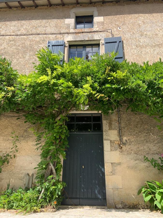 Bed and Breakfast Le Petit Manoir Brux Esterno foto