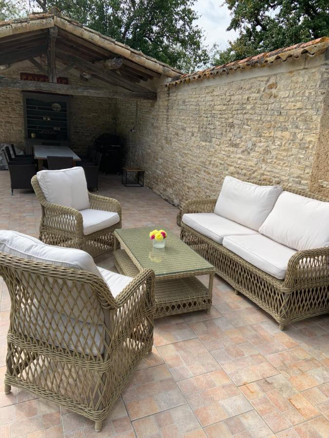 Bed and Breakfast Le Petit Manoir Brux Esterno foto